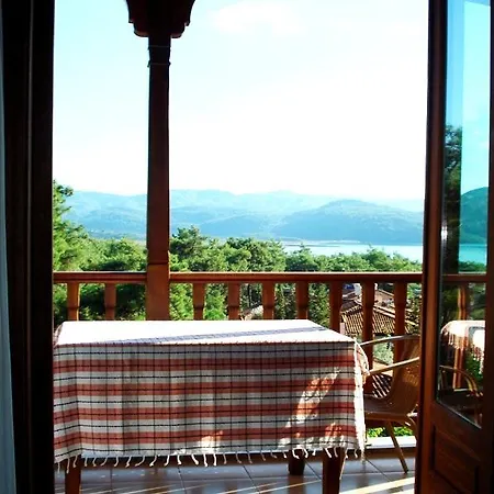 Aparthotel Server Apart *